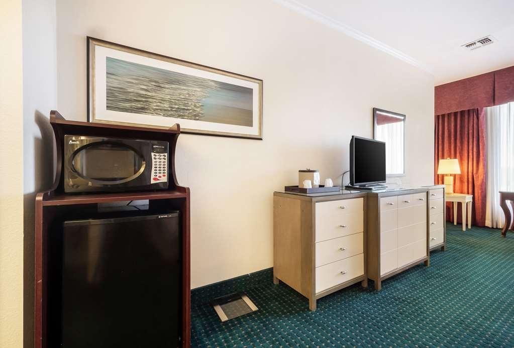 Quality Inn & Suites Conference Center Winter Haven Quarto foto